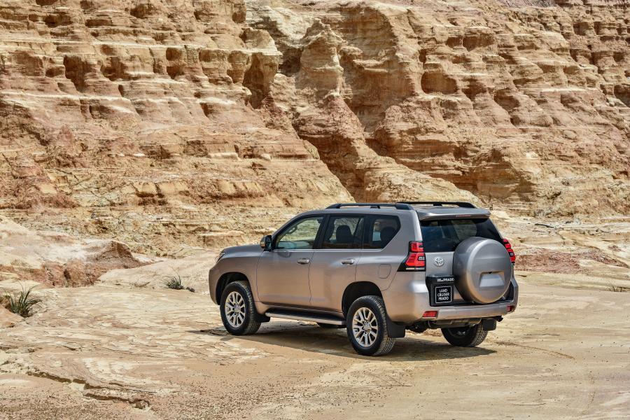  Toyota Land Cruiser Prado VX-L (150) 2017 года  (ZA) (фото 27 из 40)